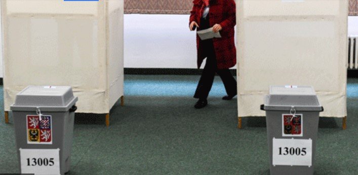  Бабиш и Павел одат во вториот круг од претседателските избори во Чешка