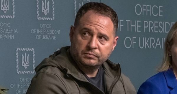  Јермак: Ќе бидат сменети функционерите кои ги избегнуваат воените должности