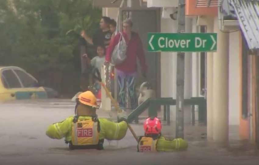 Поројниот дожд предизвика поплави во Окленд