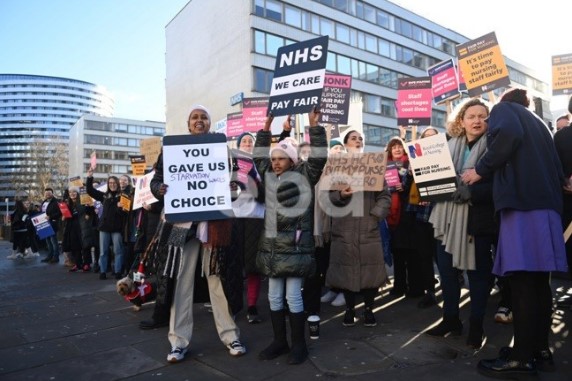  Сто илјади работници во јавниот сектор во Велика Британија ќе штрајкуваат на 1 февруари