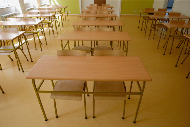  Албанија: Привремено прекината наставата во 56 училишта поради лошо време