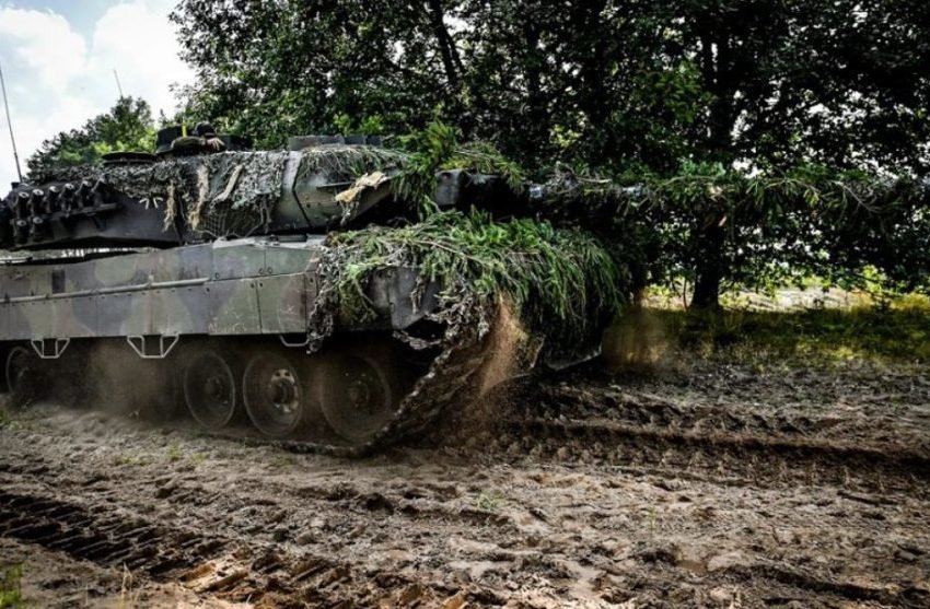  Ананд: Канада ќе испрати четири тенкови Леопард во Украина