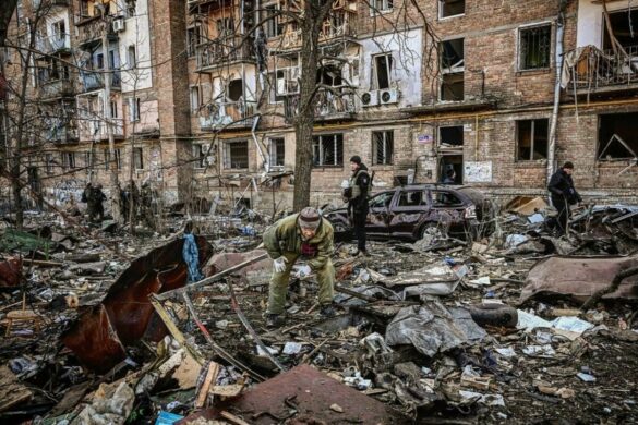  ТРОЈЦА ЗАГИНАТИ: Руски напад врз градот Константиновка во источна Украина
