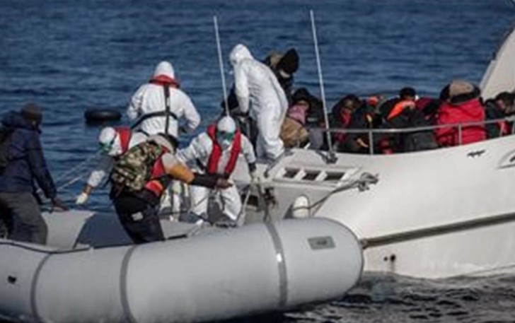  Жена и дете пронајдени удавени во Егејско Море откако потонал мигрантски чамец кај грчкиот остров Лерос