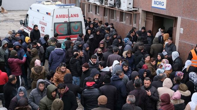 Најмалку 19.300 лица хоспитализирани по земјотресот во Турција
