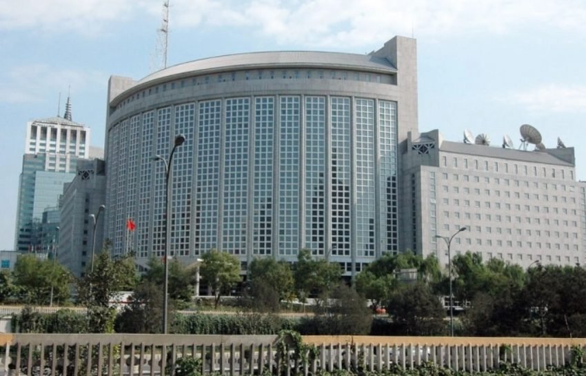  Кина: Ванг и Патрушев против враќање на „менталитетот“ на Студената војна