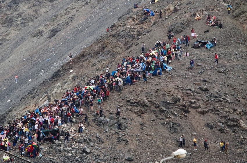 Најмалку 36 загинати при лизгање на земјиште во Перу
