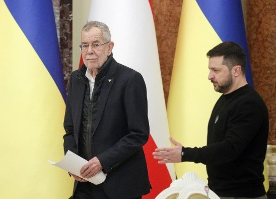  Австрискиот претседател Ван дер Белен на средба со Зеленски во Киев