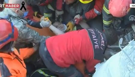  ЧУДО ВО ХАТАЈ: 12 годишно момче спасено по 182 часа, спасувачите слават