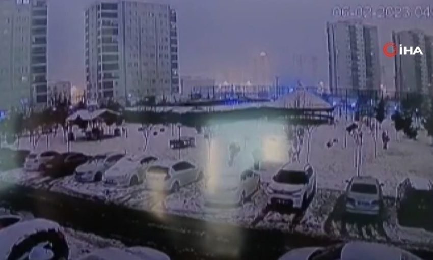  МИСТЕРИОЗЕН „ОБЈЕКТ“ СНИМЕН САМО 17 СЕКУНДИ ПРЕД ЗЕМЈОТРЕСОТ – турските медиуми веќе не може да премолчуваат, четири дена подоцна го објавија ова! (ВИДЕО)