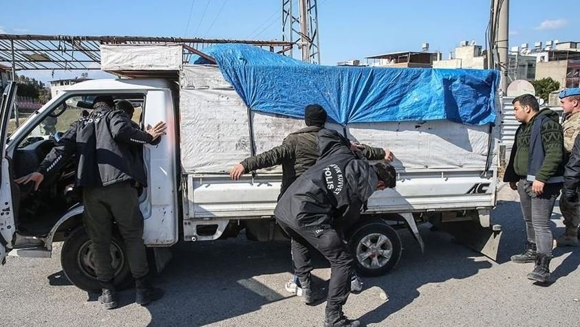  Близу 100 лица уапсени во Турција поради кражби во погодените подрачја