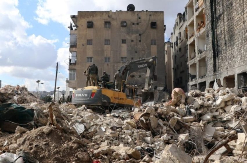  „Истрага на криминал од земјотрес“: Во Турција се апсат градежници на урнатите згради