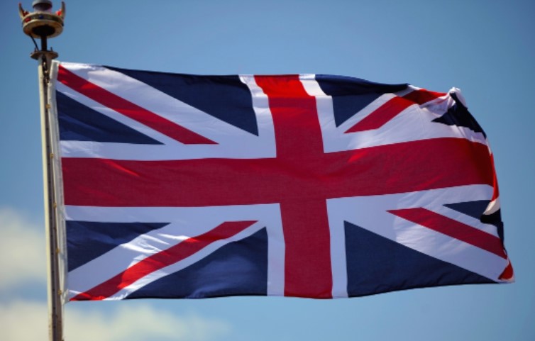  Велика Британија ќе ги продолжи нултите царини за украински стоки до март 2024 година