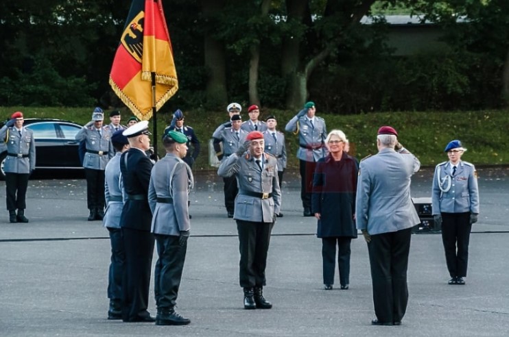  Министер за одбрана на Германија: Нашата војска не е способна да се одбрани доколку биде нападната