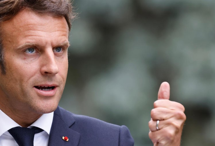  Макрон: Законот за пензиската реформа во Франција ќе се спроведе до крајот на годината