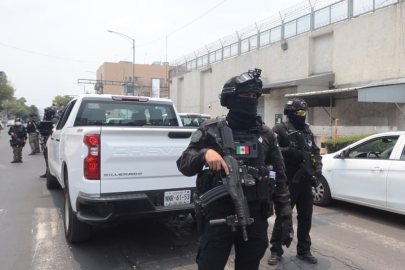  14-годишно момче познато како „Ел Чапито“ уби осум луѓе во Мексико