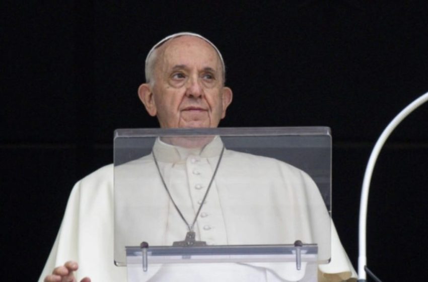  Папа Франциск: Војната во Украина не е водена само од интересите на Руската империја