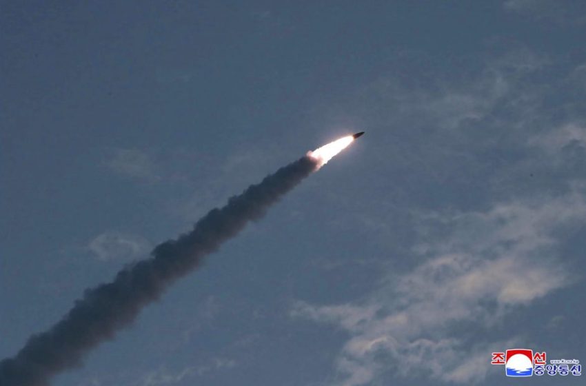  Северна Кореја од подморница лансираше крстосувачки ракети