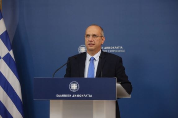  Портпаролот на грчката влада ја напушти позицијата, ќе се кандидира за пратеник
