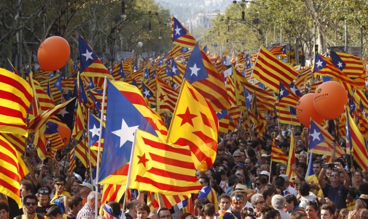  Шпанската влада ја отфрли идејата за референдум за независност на Каталонија