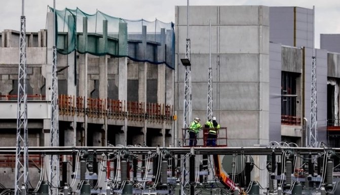  Маск на Твитер: Тесла отвора мегафабрика во Кина