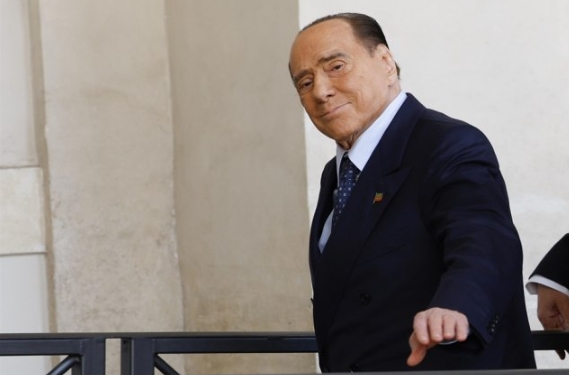  Италија: Почина Силвио Берлускони