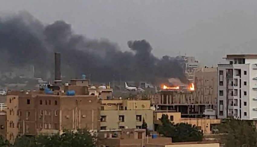  Судан: Се интензивираат воздушните напади врз цели во Картум