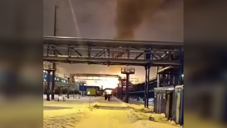  Пожар во рускиот гасен терминал на Балтичкото Море (ВИДЕО)
