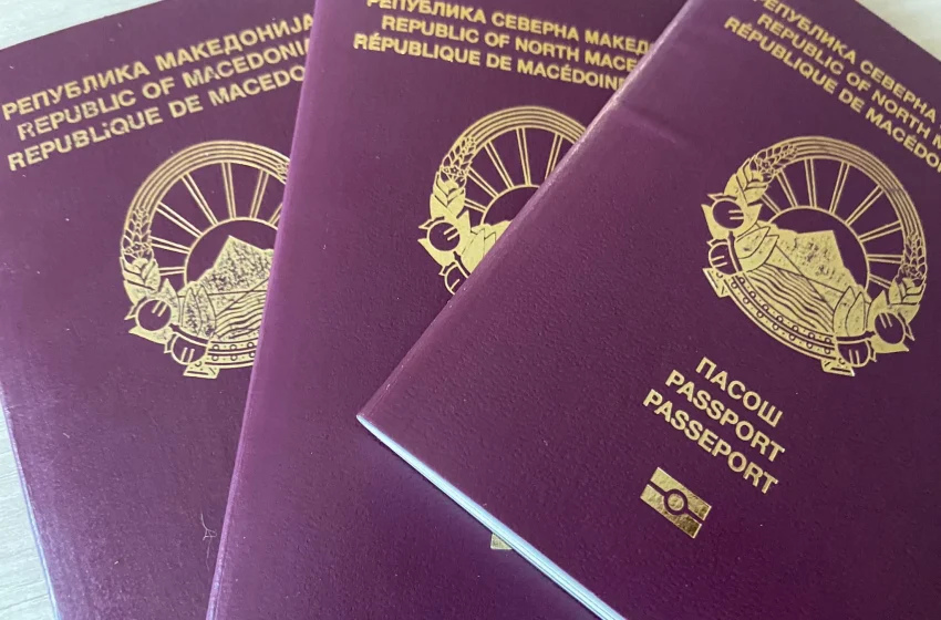  Македонските државјани во странство без нов пасош остануваат заглавени