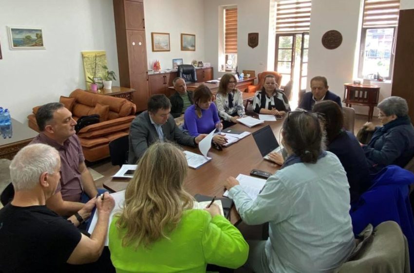  Членовите на реактивната мониторинг мисија на УНЕСКО се сретнаа со струшкиот градоначалник Мерко