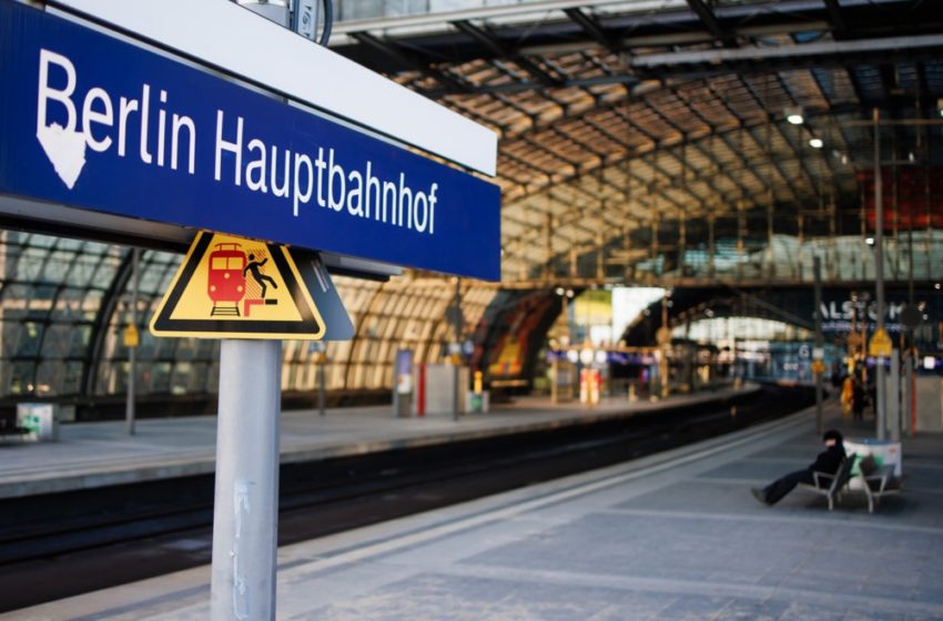  Германијa пред сообраќаен колапс: Нов бран штрајкови на железницата и на аеродромите