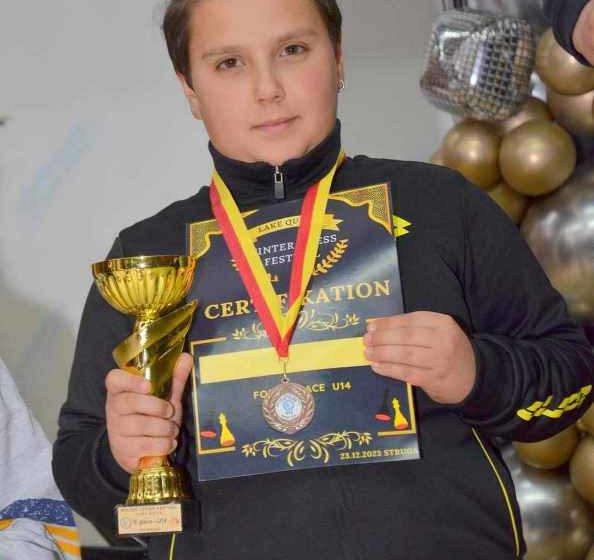  Младиот шахист од Струга Лука Симоноски ќе учествува на Светско првенство во Албанија