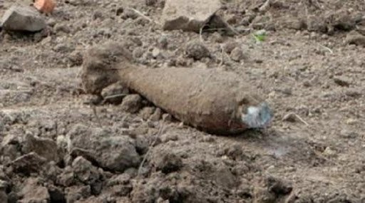  Бомба од Втора светска војна експлодира на аеродром во Јапонија – направи кратер од 7 метри!