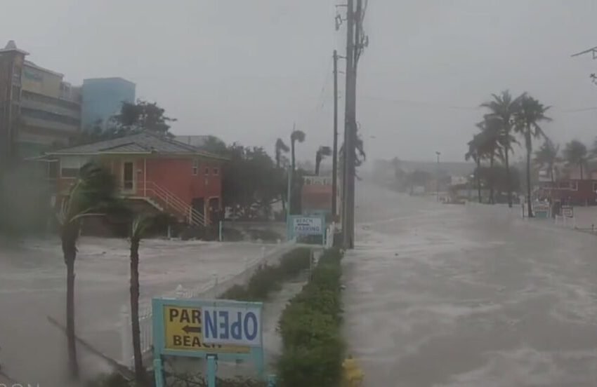  ВИДЕО: На Флорида пристигна ураганот Милтон – ги зеде првите жртви, два милиони домови без струја