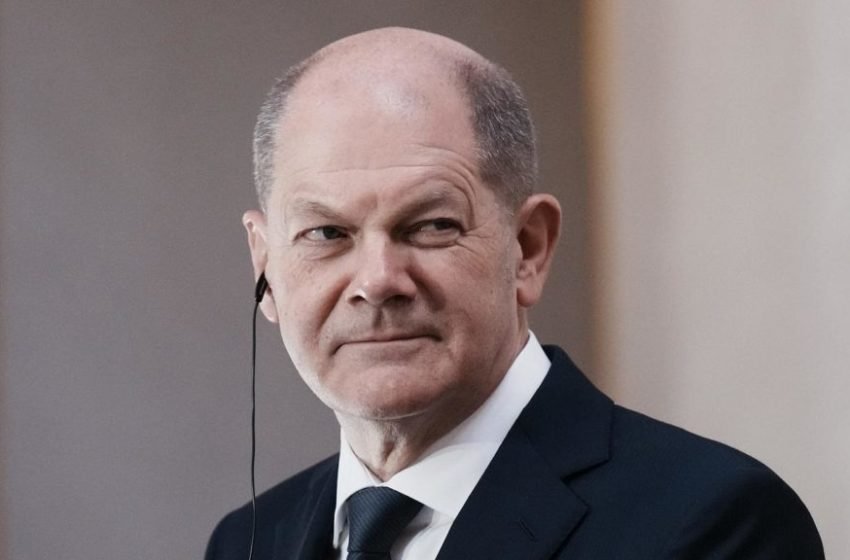  Шолц: Нападот на Иран врз Израел ризикува да го запали целиот Блиски Исток