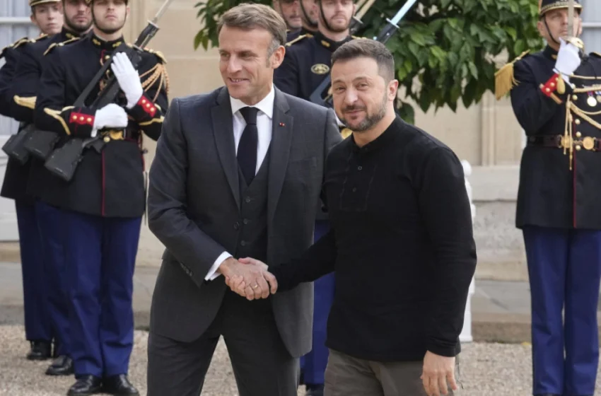  Зеленски му го претстави на Макрон „Планот за победа“ и го запозна со ситуацијата на фронтот