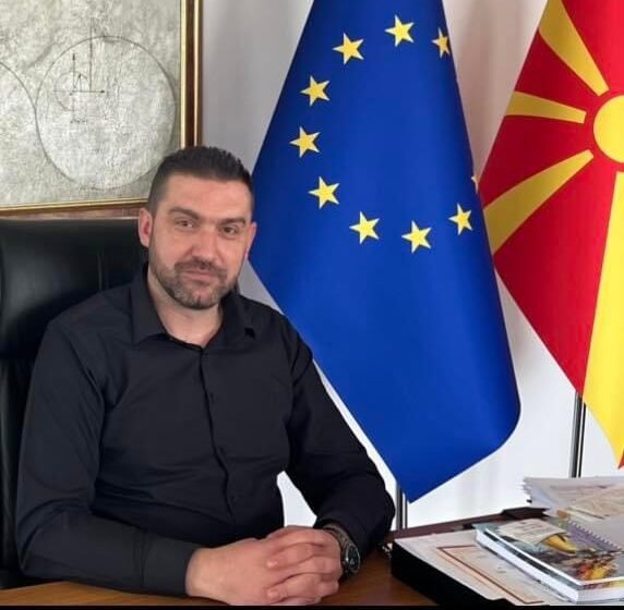  Мевмед Халили е избран за претседател на ДУИ во Лабуништа