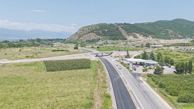  Патот од Подмоље до Охрид од вечерва ќе биде пуштен за сообраќај