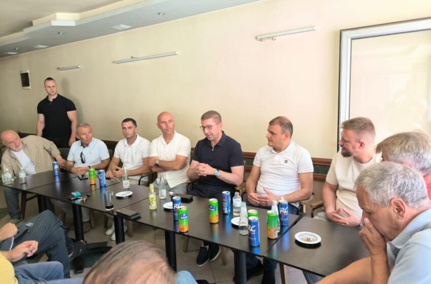  Претседателот на Владата Христијан Мицкоски во посета на Лабуништа