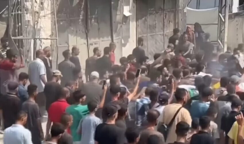  Израел продолжува со нападите врз Газа – Хамас објави проштална фотографија од заложниците