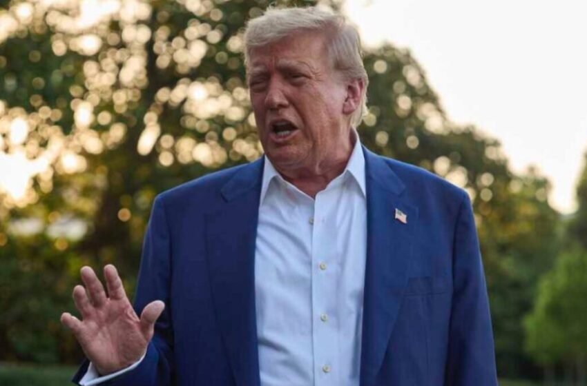  Трамп: Ова е мрачен момент за Америка