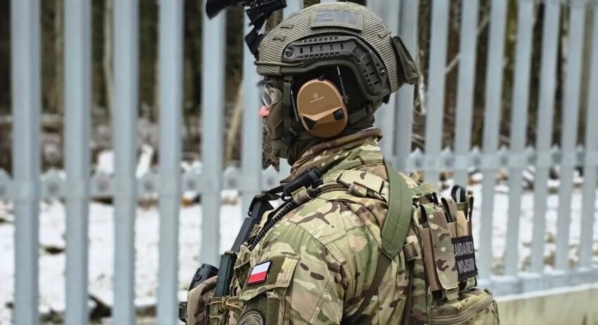  Воената полиција на Полска пронајде делови од ракета во источниот дел од земјата