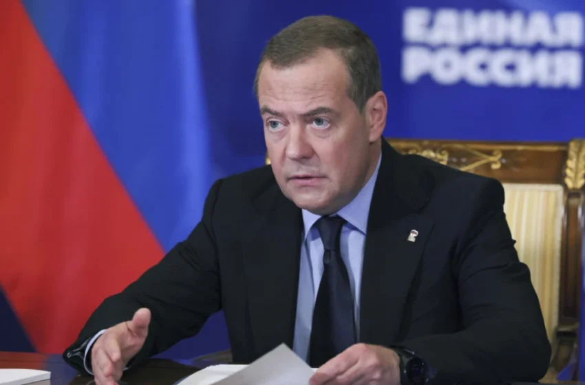  Медведев: На Русија ѝ е потребна победа во Украина под познати услови