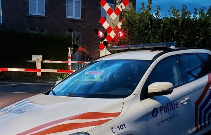  Петнаесет сомнителни дронови забележани над белгиска воена база