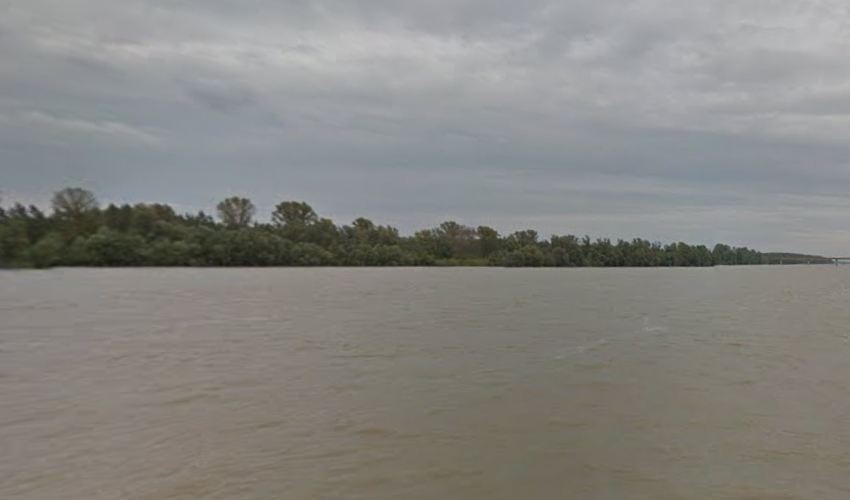  Трагедија во Србија: Се преврте чамец полн со луѓе на Дунав, има загинати и повредени