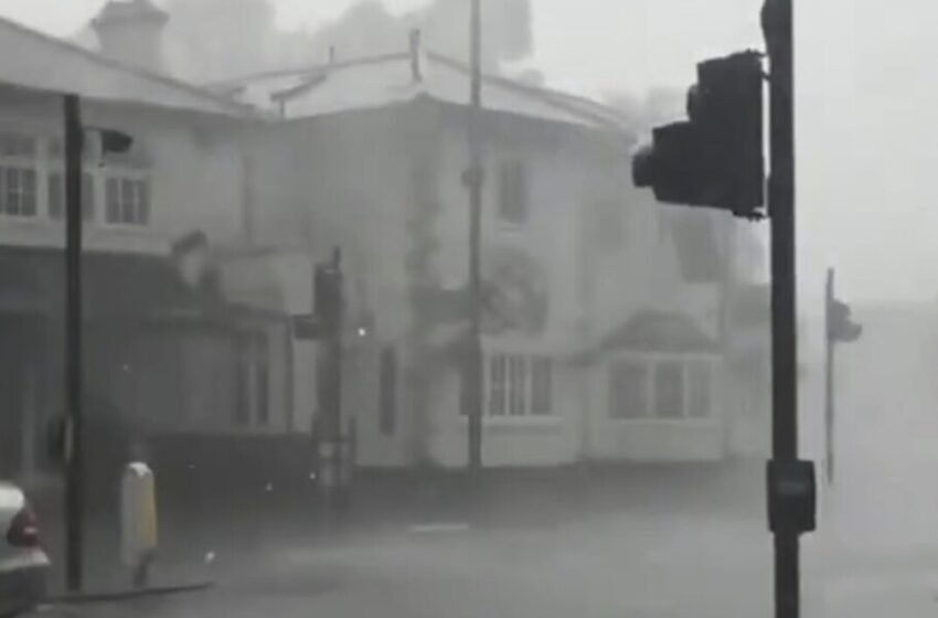  Невреме низ Европа: Откажани летови, прекини во електричната енергија, нарушен сообраќај…