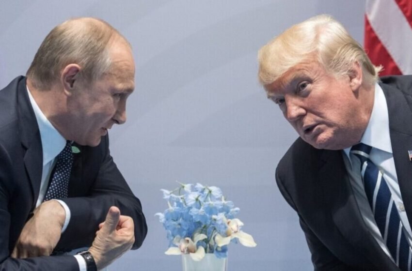  Во тек телефонски разговор меѓу американскиот и рускиот претседател