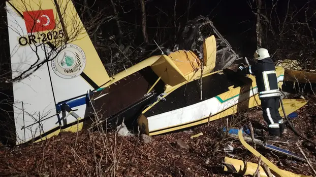  Турски авион се урна во Хрватска: Пронајдено е телото на пилотот, истрагата продолжува во петок