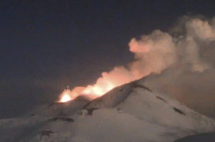  ВИДЕО Еруптира вулканот Етна