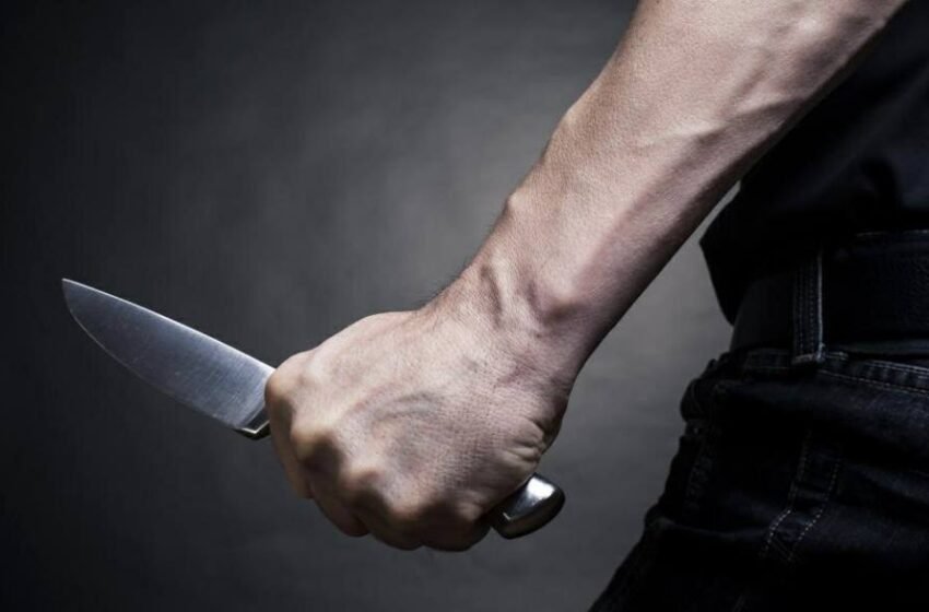  Дете почина по напад со нож од тинејџер во училиште во Московскиот регион